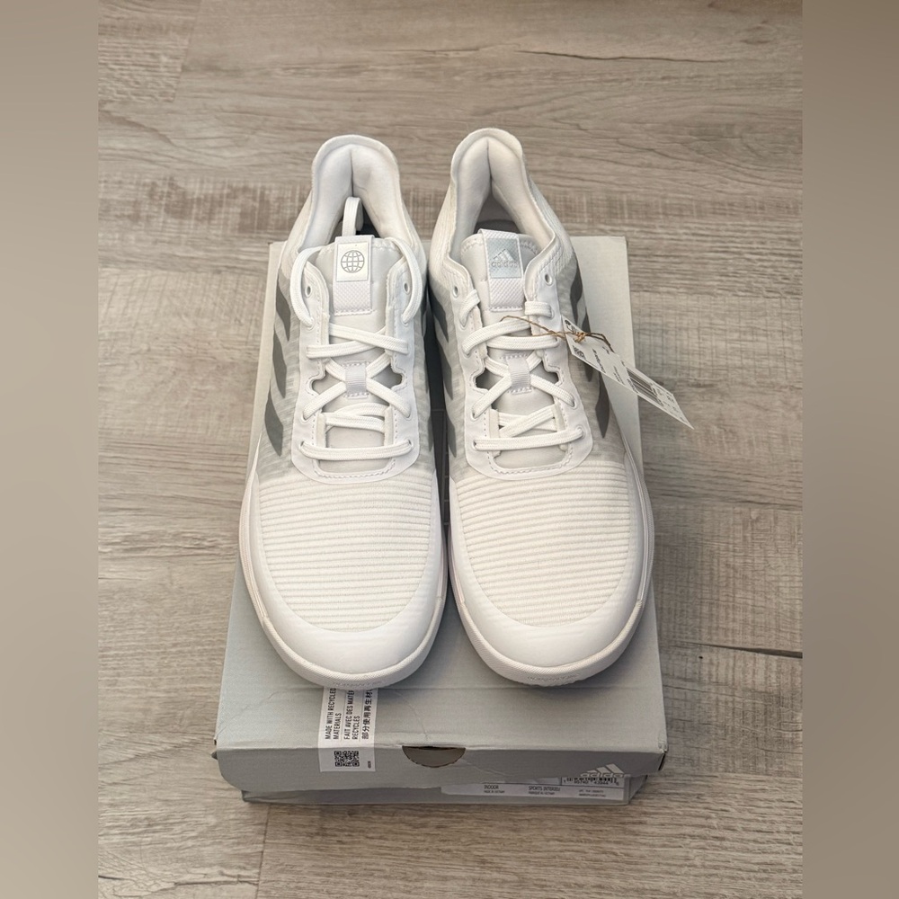 New Adidas Women's Crazyflight Indoor Volleyball Shoes size 10 1/2 W Cloud - Picture 3 of 12